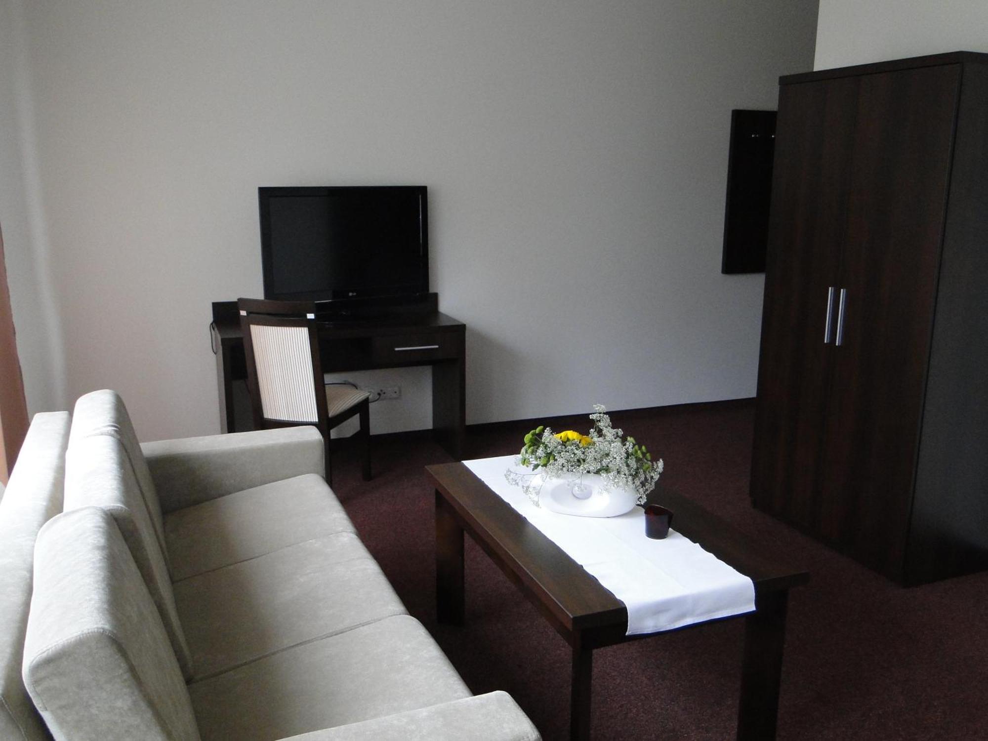 Hotel Cynamon Tokarnia  المظهر الخارجي الصورة